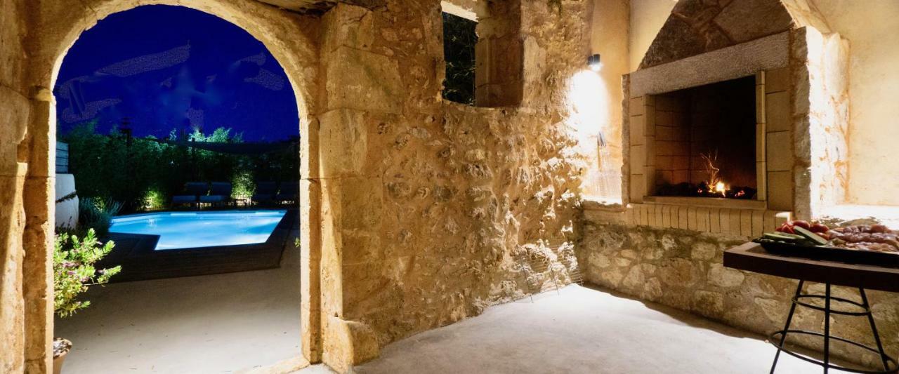 Xirostérnion Almyrida Sands Luxury Stone Villa מראה חיצוני תמונה